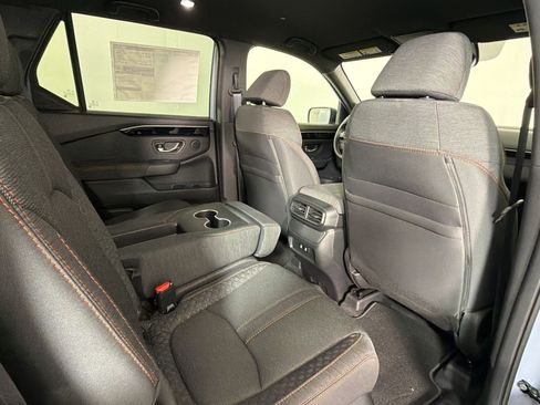 New 2026 Honda Pilot Sport image 28