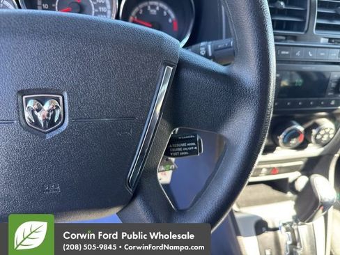 Used 2011 Dodge Caliber Mainstreet image 16