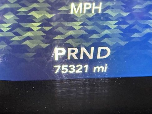 Used 2020 Jeep Wrangler Unlimited Sahara image 32