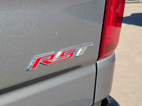 Used 2023 Chevrolet Silverado 1500 RST w/ Z71 Off-Road Package image 7