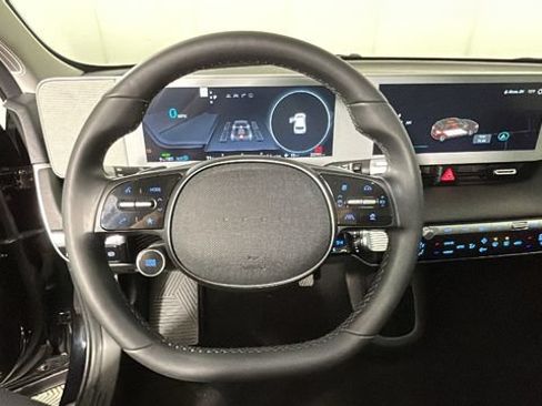 Used 2023 Hyundai Ioniq 5 Limited AWD/4WD image 14