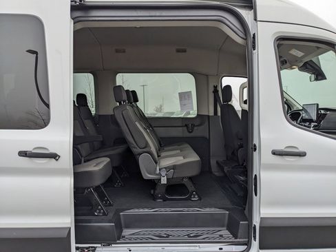 Used 2024 Ford Transit 350 XLT image 38
