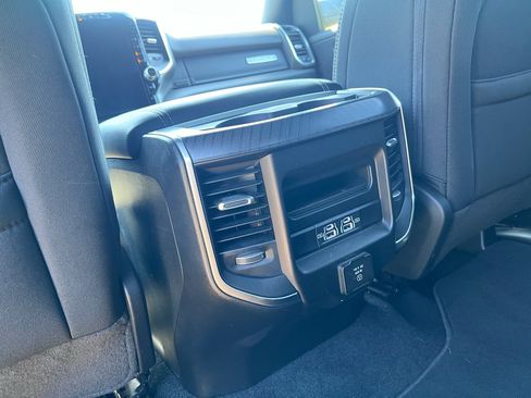 Used 2025 RAM 1500 Big Horn AWD/4WD image 16