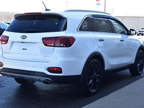 Used 2020 Kia Sorento EX FWD image 11