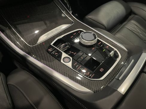 Used 2024 BMW X5 M60i image 19