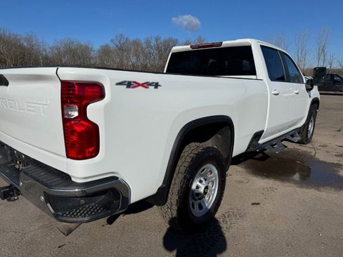 Used 2021 Chevrolet Silverado 2500 LT w/ All Star Edition image 11