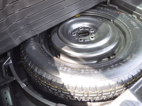 Used 2010 MAZDA CX-7 s Touring w/ Technology Pkg image 27