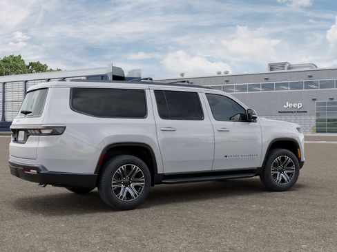 New 2026 Jeep Grand Wagoneer L w/ Premium Group I image 2