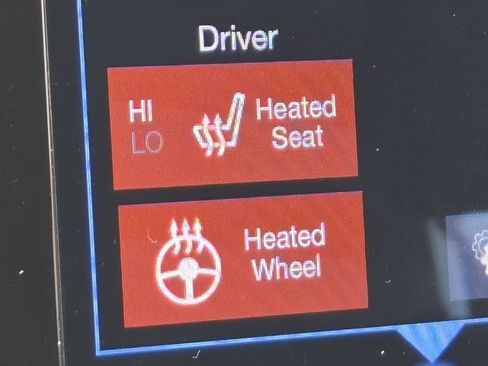 Used 2017 Chrysler Pacifica Touring-L Plus w/ Tire & Wheel Group FWD image 5
