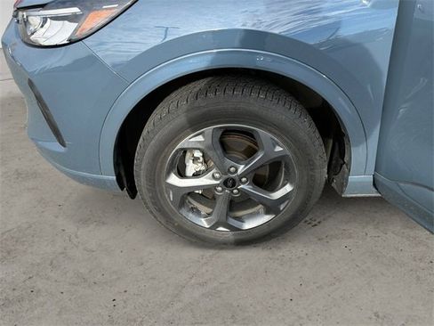 Certified 2024 Ford Escape ST-Line Select image 10