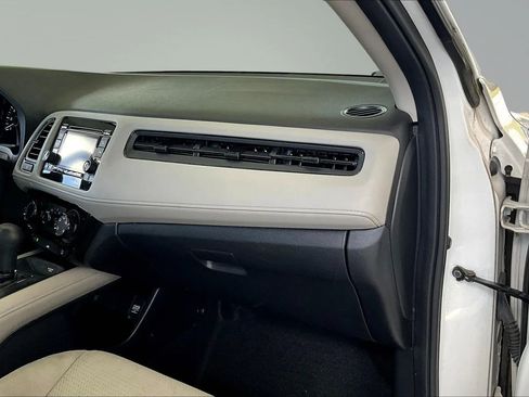 Used 2022 Honda HR-V LX image 23