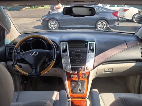 Used 2006 Lexus RX 330 AWD image 12