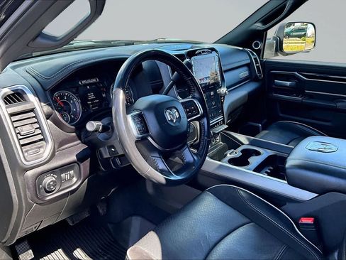 Used 2020 RAM 3500 Laramie AWD/4WD image 2
