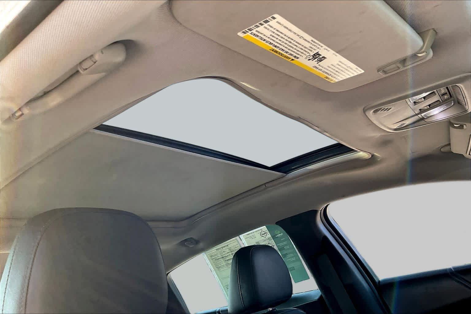 Used 2020 Chevrolet Malibu Premier FWD image 10