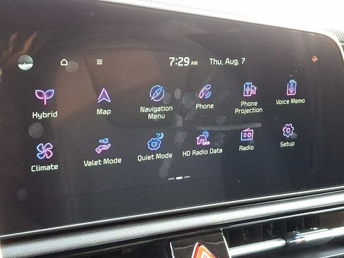 New 2025 Kia Niro EX image 9