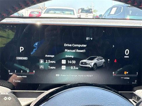 New 2025 Nissan Kicks SR image 30