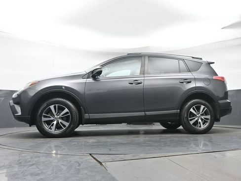 Certified 2018 Toyota RAV4 XLE w/ Plus Extra Value Package AWD/4WD image 29