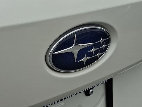 Used 2025 Subaru Crosstrek 2.0i Premium image 31