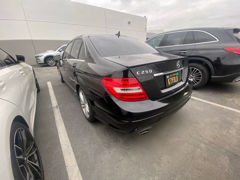 Used 2012 Mercedes-Benz C 250 Sedan image 4
