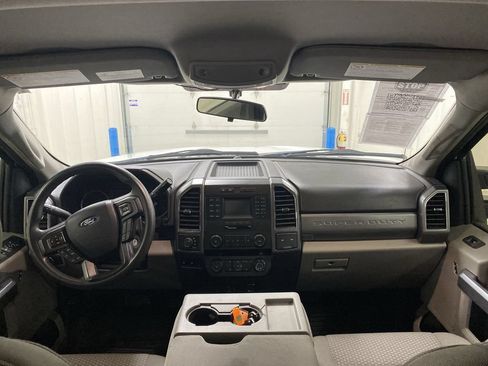 Used 2019 Ford F250 XLT AWD/4WD image 10