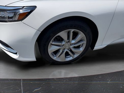 Used 2020 Honda Accord LX image 9