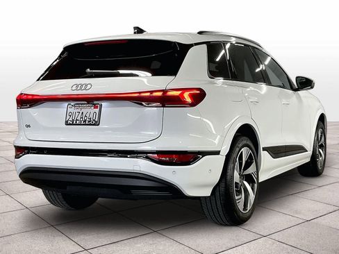 Certified 2025 Audi Q6 e-tron Premium Plus w/ Premium Plus AWD/4WD image 13