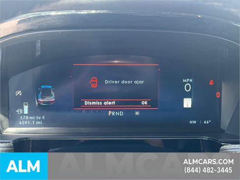 Used 2025 Lincoln Corsair AWD w/ Equipment Group 101A image 31