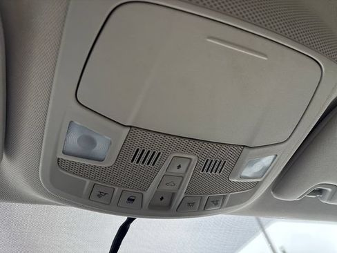 Used 2016 Ford Fusion Titanium AWD/4WD image 29