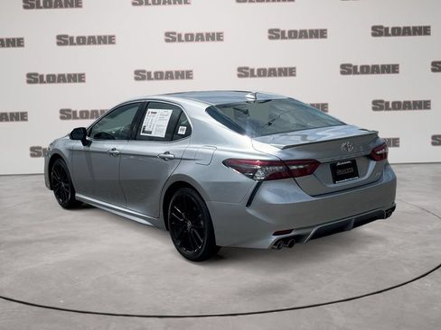 Used 2024 Toyota Camry XSE FWD image 3