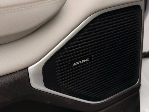 Used 2022 Jeep Wagoneer Series II w/ Premium Group I image 33