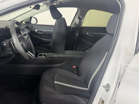 Used 2025 Hyundai Sonata SEL FWD image 21