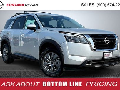 New 2025 Nissan Pathfinder SV