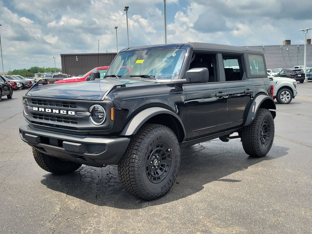 New 2026 Ford Bronco 4-Door w/ Sasquatch Package AWD/4WD image 8