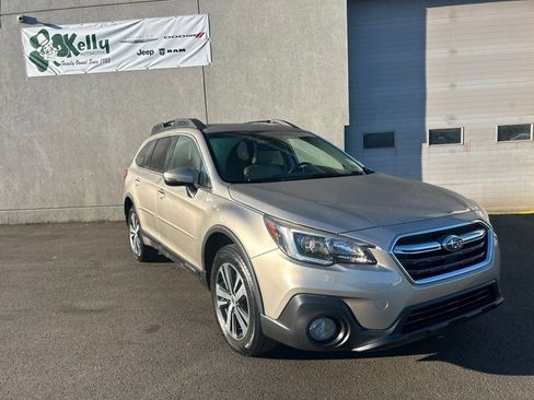 Used 2019 Subaru Outback 2.5i Premium AWD/4WD image 9