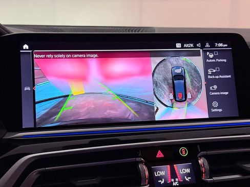 Used 2019 BMW X7 xDrive40i w/ Premium Package AWD/4WD image 37