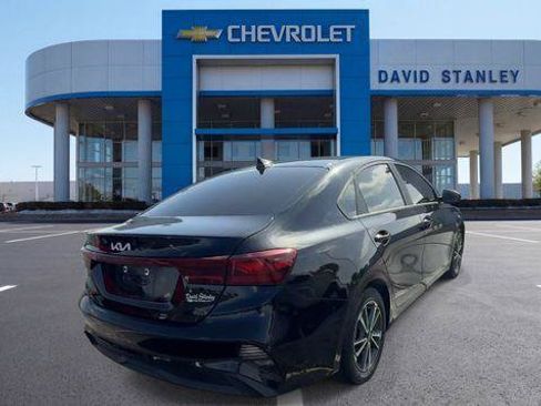 Used 2023 Kia Forte LXS FWD image 8