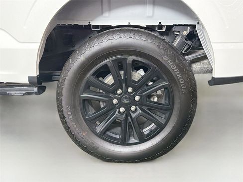 Used 2024 Ford F150 Platinum w/ Equipment Group 702A High AWD/4WD image 33
