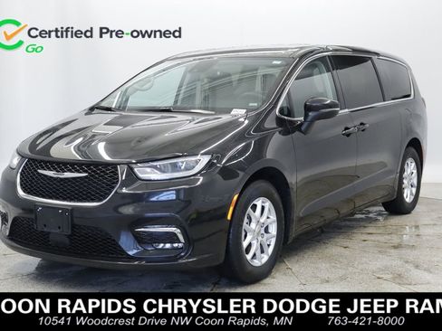 Certified 2023 Chrysler Pacifica Touring-L FWD image 1