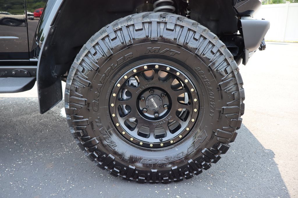 Used 2025 Ford Bronco Raptor w/ Interior Carbon Fiber Pack AWD/4WD image 15