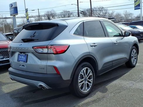 Used 2022 Ford Escape SEL image 6