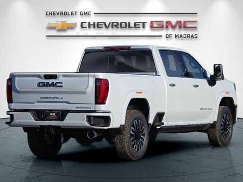 New 2026 GMC Sierra 2500 Denali Ultimate w/ Max Trailering Package image 3