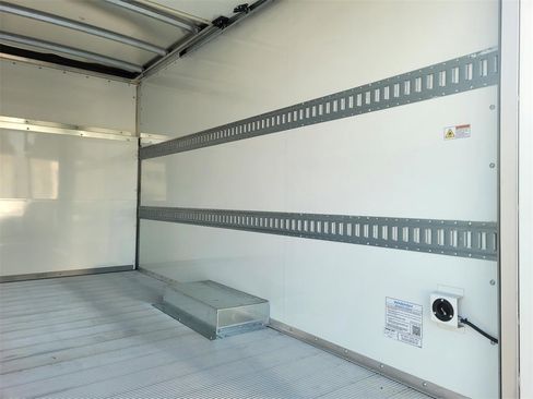 New 2024 Chevrolet Express 3500 w/ Power Convenience Package image 7