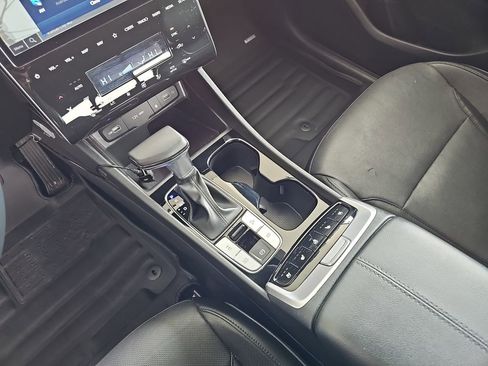 Used 2022 Hyundai Santa Cruz Limited image 29