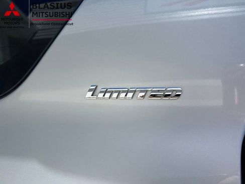 Used 2024 Toyota 4Runner Limited AWD/4WD image 69