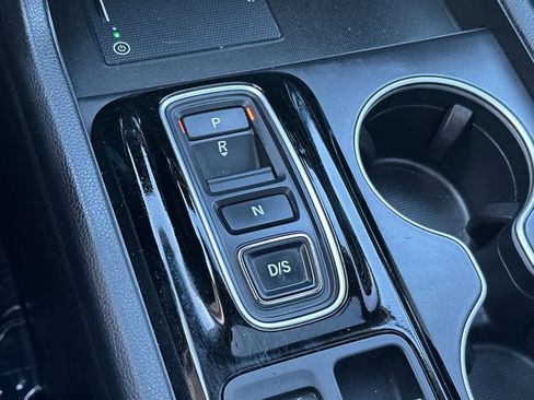 Used 2024 Honda Pilot Touring image 24