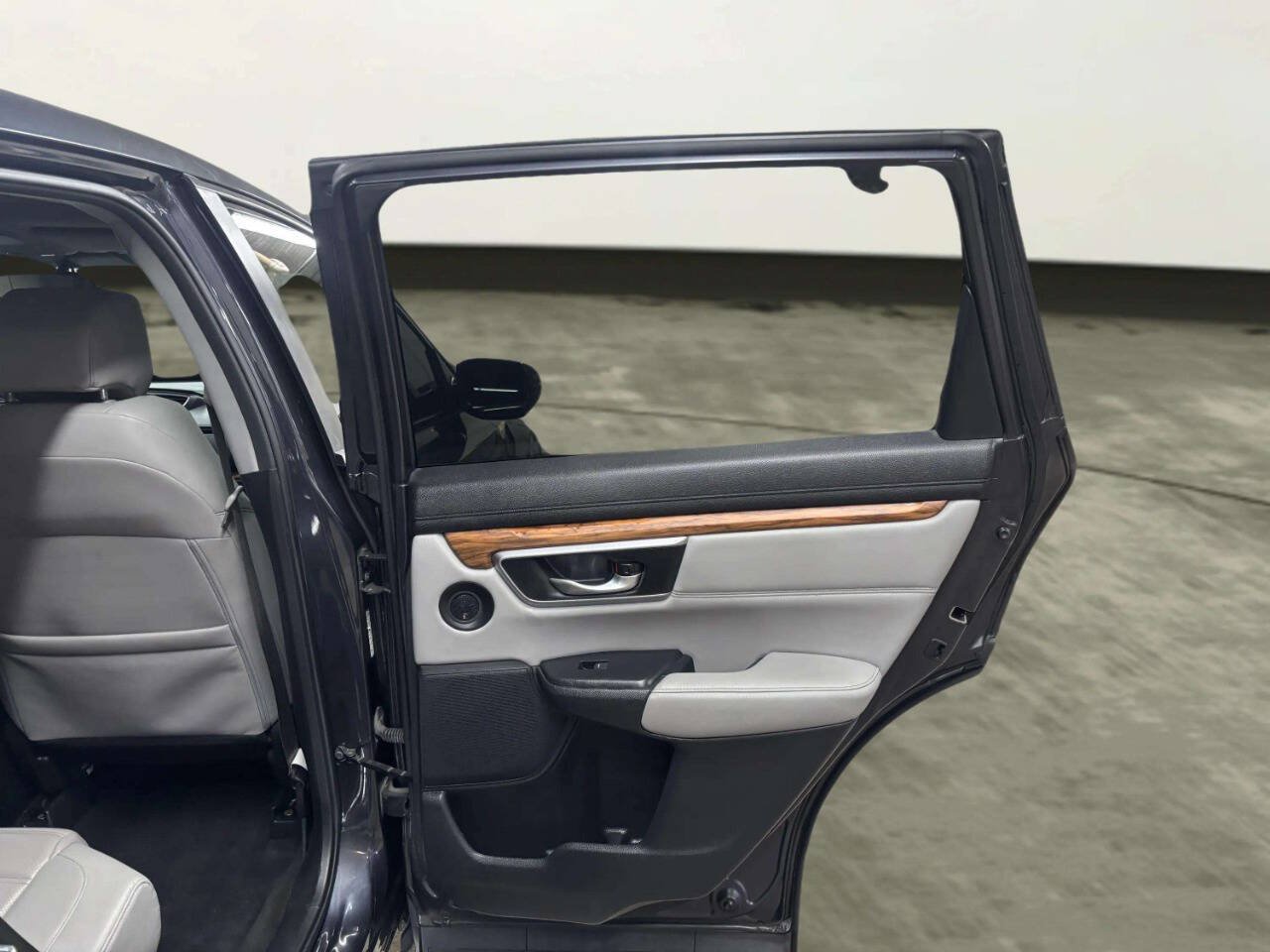 Used 2017 Honda CR-V EX-L image 20