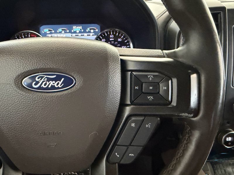 Used 2018 Ford Expedition Limited w/ Equipment Group 301A RWD image 27