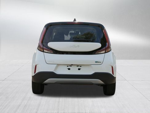 Certified 2025 Kia Soul EX FWD image 6