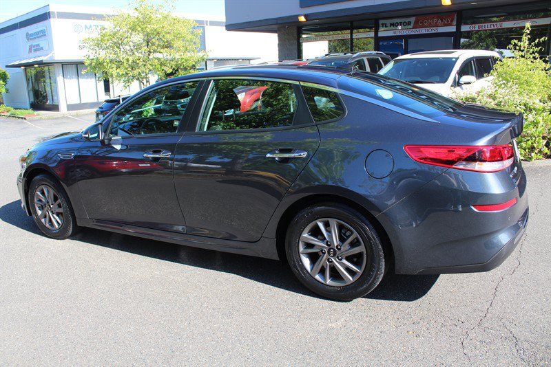 Used 2020 Kia Optima LX FWD image 3
