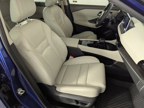 Used 2021 Nissan Rogue SL image 39